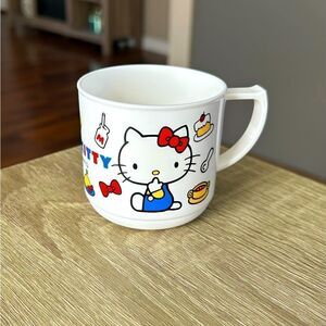 NEW … SANRIO “Hello Kitty” Cup